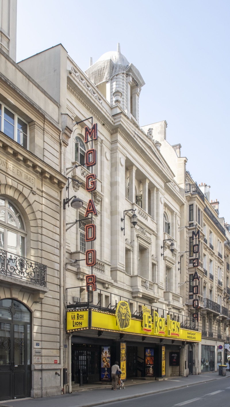 Façade du Théâtre Mogador — Atelier olfactif Matin à Mogador